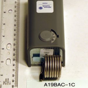 120/240V SPDT Coiled Bulb Thermostat 30/110F