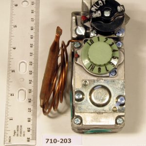1/2" Snap Acting Gas Valve W/36" Cap. & Two 1/2" X 3/8" Reducer Bushings 70000 B