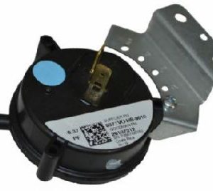 Switch Pressure Light Blue -0.37" WC (m4)