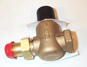 1/2" N.O. Valve Body 4.0cv NPT Union
