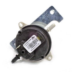 SPST Pressure Switch With 1/4" Barb Connection -1.65 WC