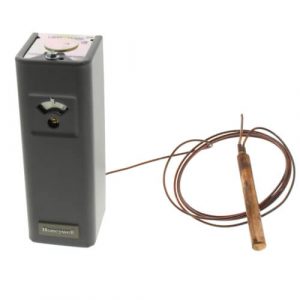 L6008G1009 Two Stage Aquastat Temperature Control With 6' Remote Bulb 130-230F