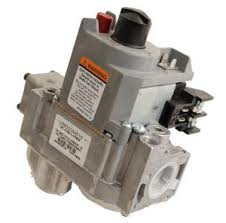 Gas Valve Hon VR8204C3007 Nat EI 0.7"S3.5"FR 1/2"NPT1/4" replaces 81660145U and