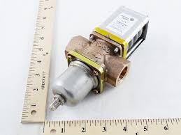 3/4" NPT. D.A. 2 Way Pressure Actuated Water Regulating Valve For High Pressure