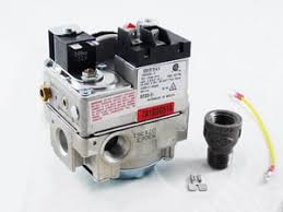 Combination Valve Nat. Std. Robertshaw 2 Stage 7200er2-3