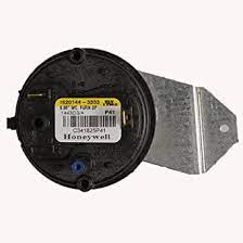 SPST Switch; Pressure With 1/4" Barb Connection 1.37" W.C.
