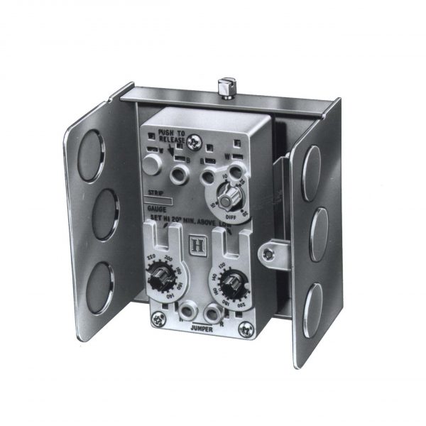 Dual Aquastat 130-240F 10 Fixed Differential 3" Insulation Depth